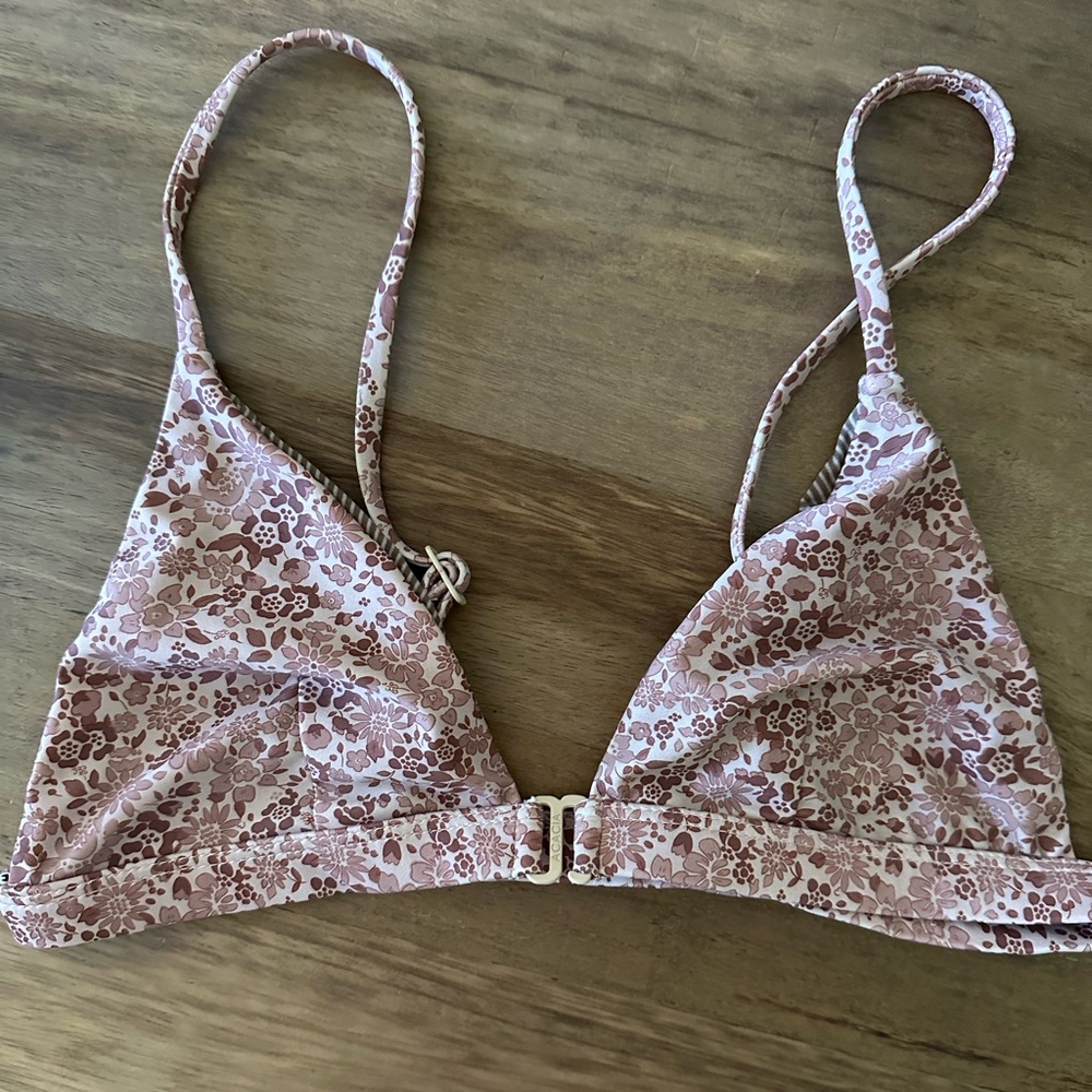 ACACIA - Lawai Top. M. Bloom Print